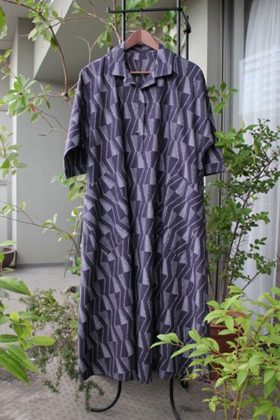 画像1: ビッグワンピース七分袖(幾何学模様) (1)