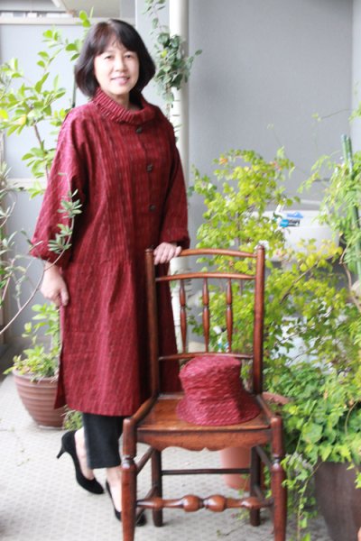 画像2: ピンタックコート(矢羽赤) (2)