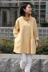 未使用 定価107800円 久留米絣工房 藍木野 リボンカラーシャツジャケット 未使用 定価107800円 久留米絣工房 藍木野 リボンカラーシャツ