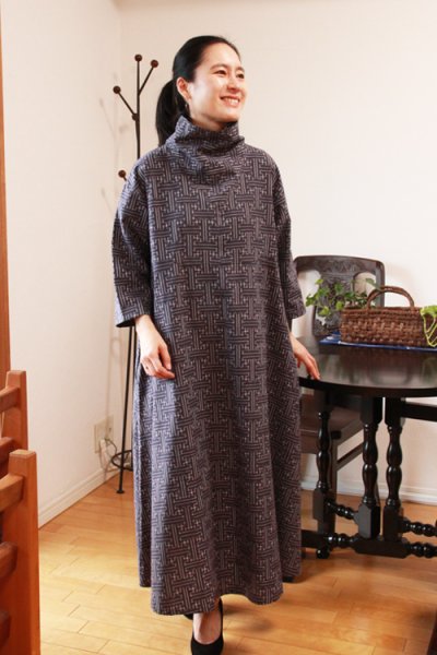 画像3: 立ち襟ワンピース(さや形グレー) (3)