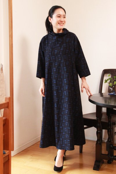 画像3: 立ち襟ワンピース(かげろう柄) (3)
