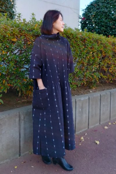 画像2: ピンタックワンピースグレーハート柄 (2)