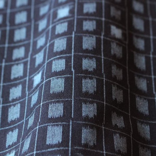 画像3: ツーポケットブラウス（四角遊び縹色・青） (3)