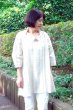 画像2: 一枚衿ブラウス・変わり縞アイボリー(心衣） (2)