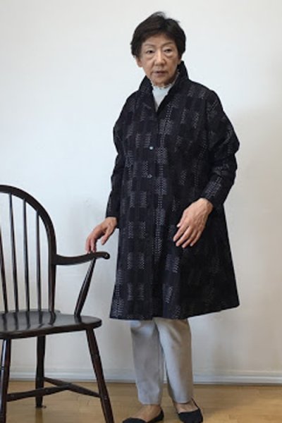 画像6: ビッグブラウス　前あき（レンガ道黒） (6)