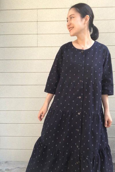 画像1: ティアードワンピース前あき・とびあられ紺 (1)