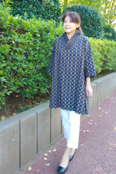 画像3: 襟タックブラウス市松金茶 (3)