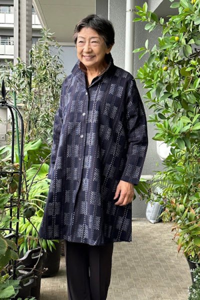 画像4: ビッグブラウス　前あき（レンガ道黒） (4)