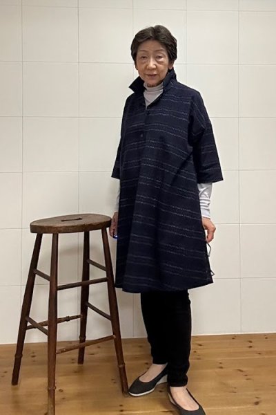 画像2: ビッグブラウス(横小矢羽根ブルー入り) (2)