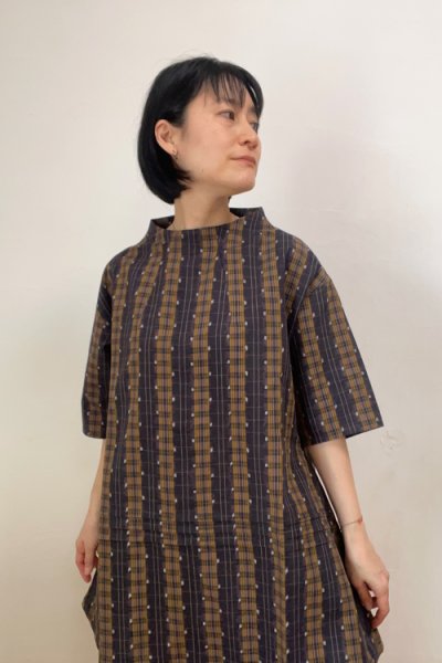 画像3: 横3本タックブラウス(カントリー調) (3)