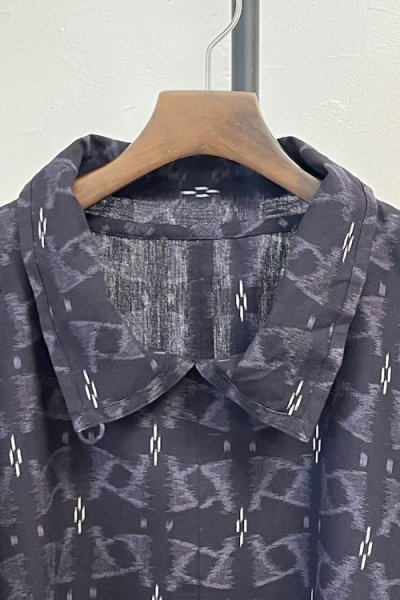 画像3: 一枚衿ブラウス七分袖（糸車黒灰） (3)