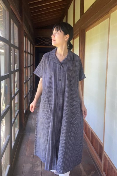 画像2: ビックワンピースフレンチ袖（やたら縞グレー） (2)