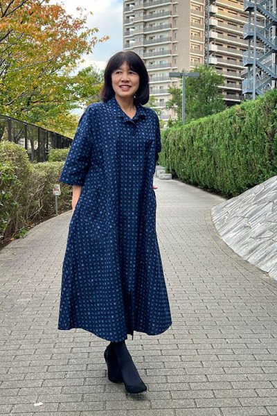 画像2: ビッグワンピース（四角遊び縹色） (2)