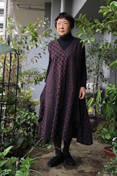 画像1: ジャンパースカート（ブロック崩し変わり市松灰茶） (1)